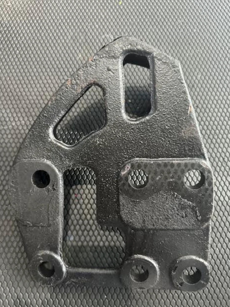 Cummins ISX Diesel Engine Rear Engine Mount, 3606385C2