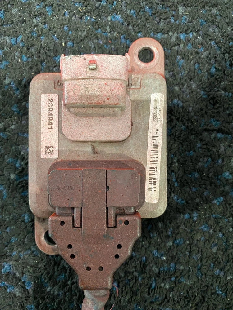 Cummins ISX Nitrogen Oxide Nox Sensor 2894941 5WK9 6673A 3687334