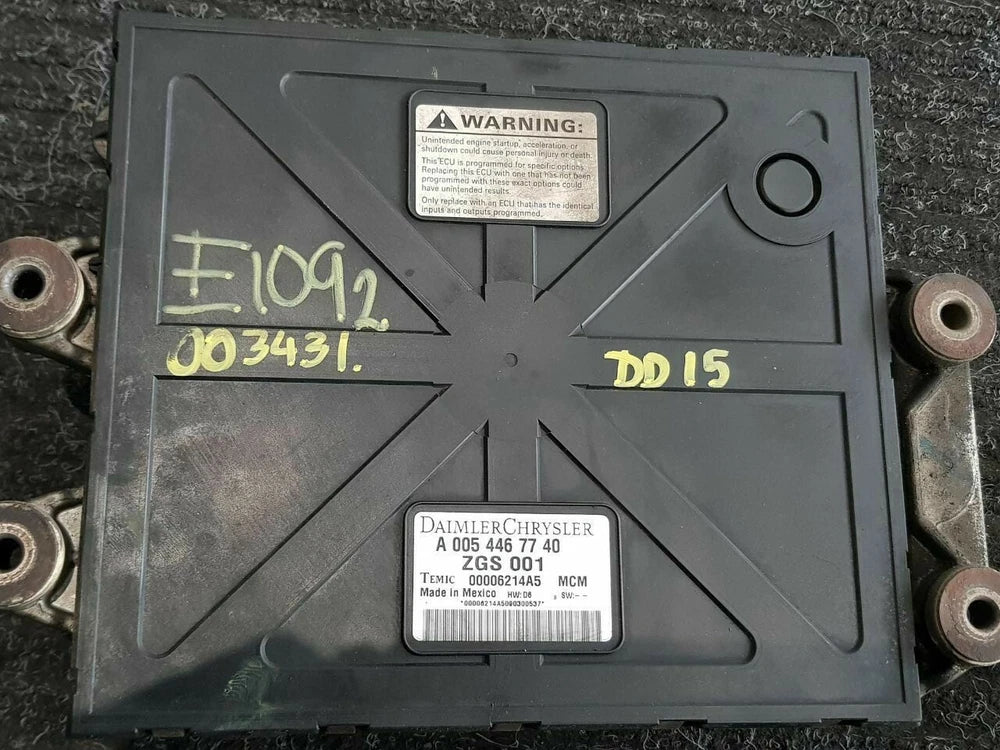 Detroit Diesel DD15 ECM/ ECU, P/N A004463940, A0054467740, Temic # 00006214A5