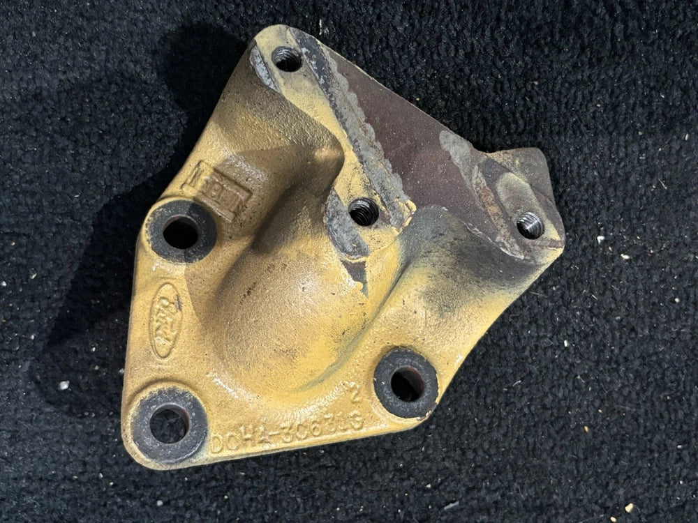 Ford Engine Mount D0HA-3C631G