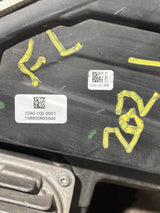 Freightliner OEM RH Headlight Assembly A66-01405-005 A66-01512-005