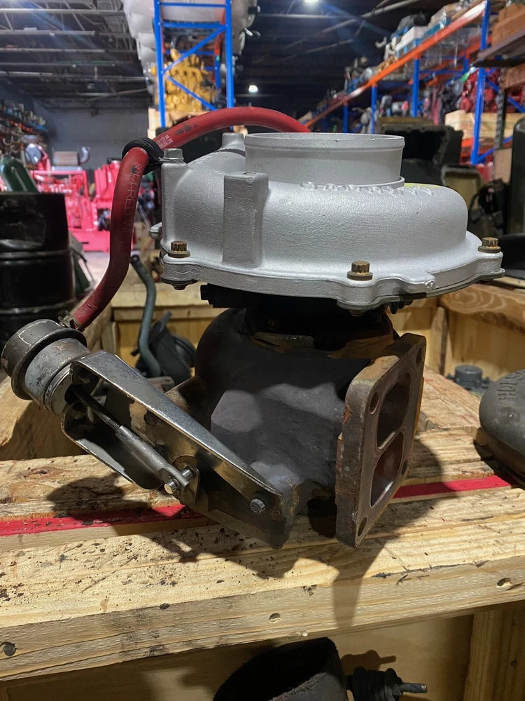 Garrett Diesel Turbocharger for International DT466E Engine, GT40 A/R.58 M24