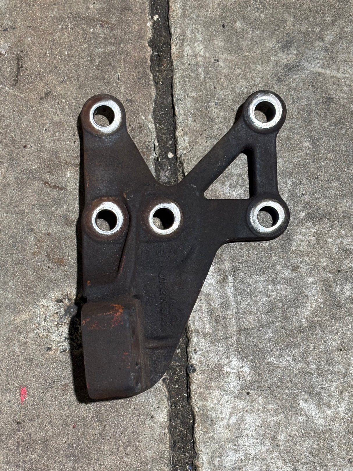 Cummins ISX15 Rear Engine Mount 0132788000