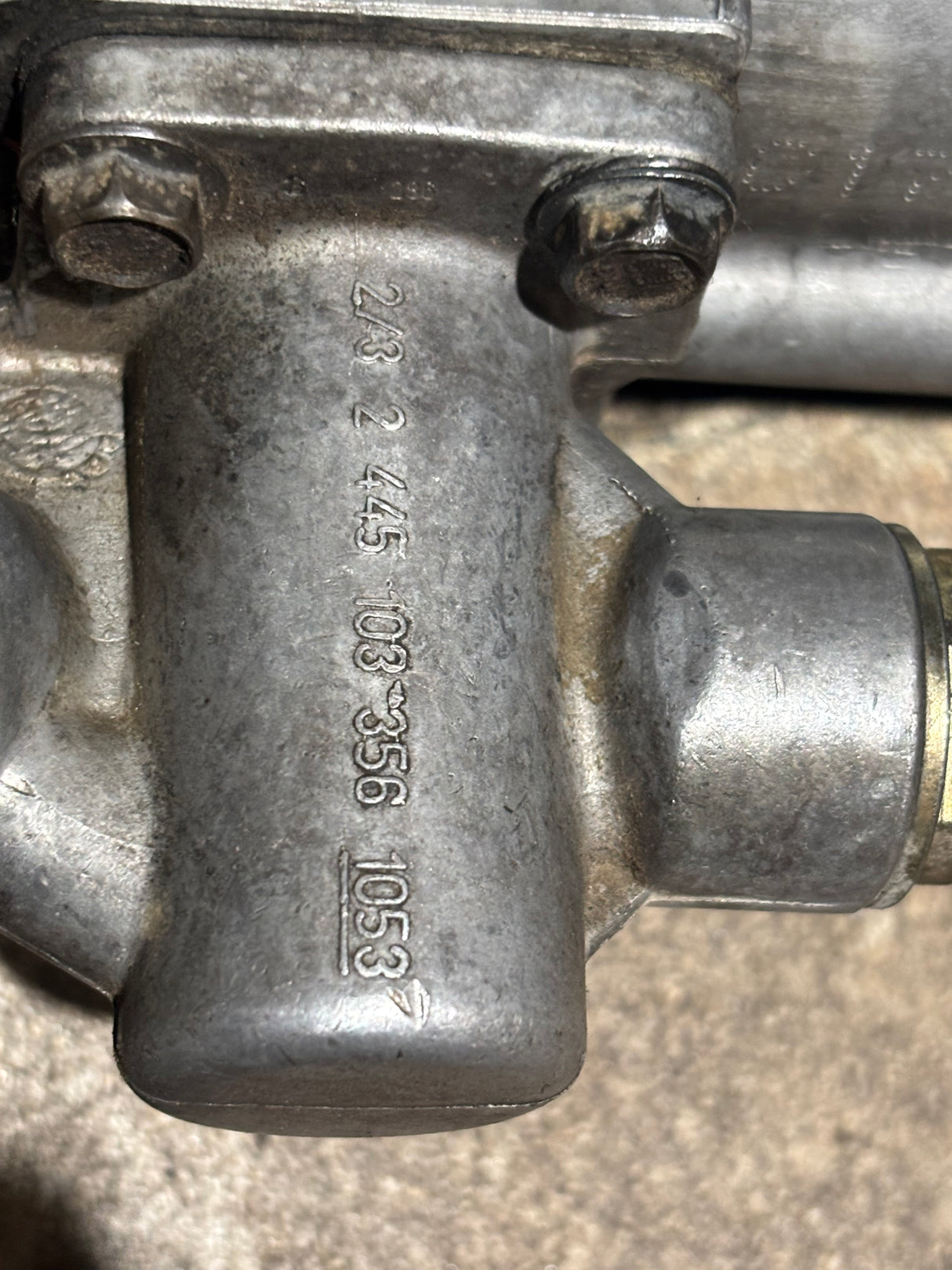 Bosch High Pressure Oil Pump for International DT466E Engine 1825681C94