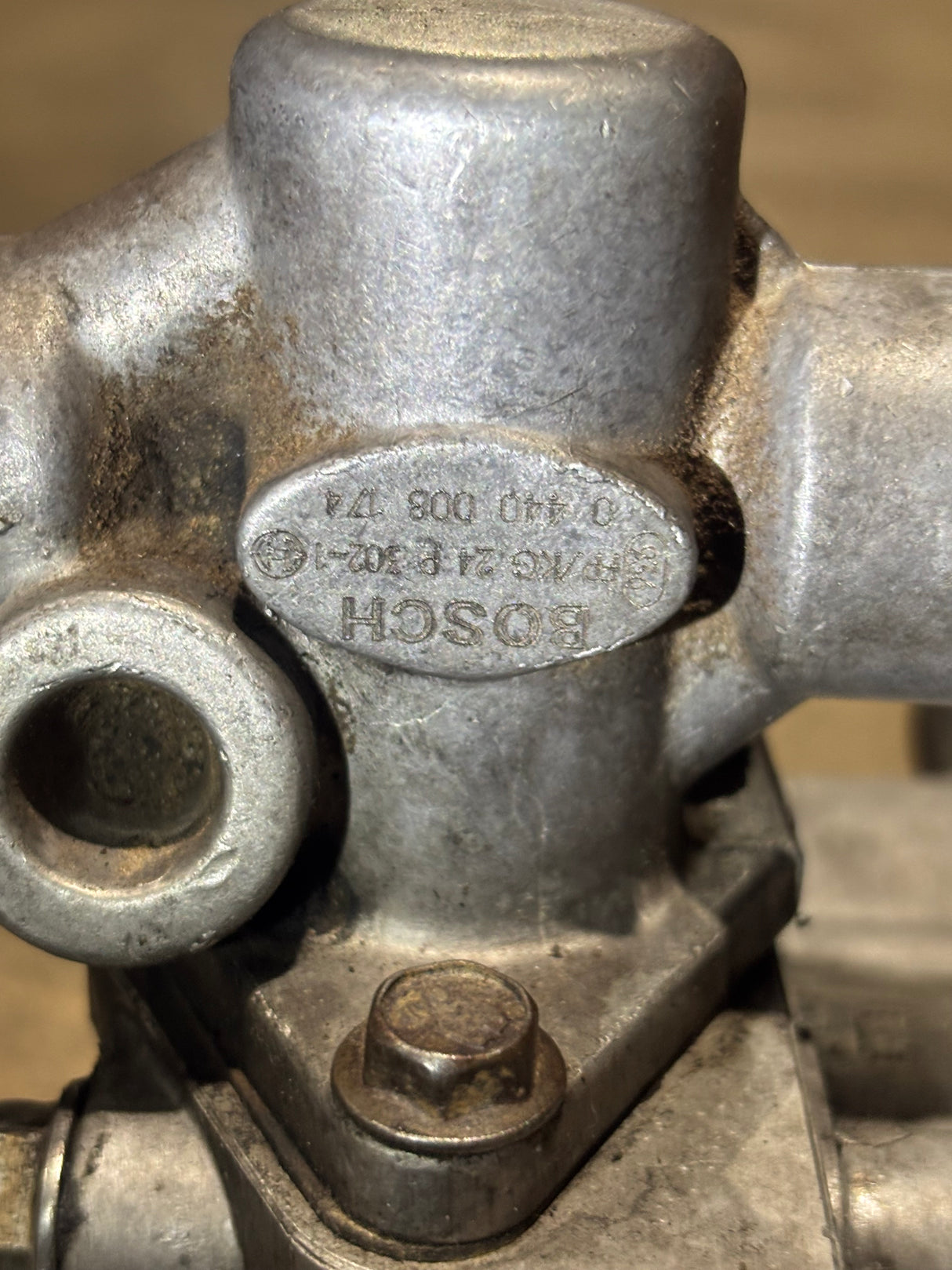 Bosch High Pressure Oil Pump for International DT466E Engine 1825681C94