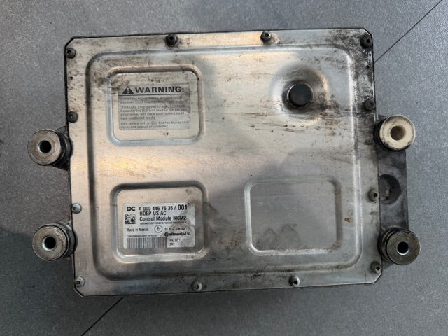 Detroit DD13 Diesel Engine Control Module ECM ECU A0004467635 EPA10