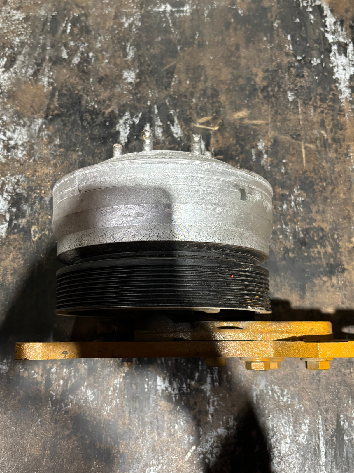 Horton Fan Clutch for Caterpillar C10 C12 Engine 79A9098 989098 05-25159-020