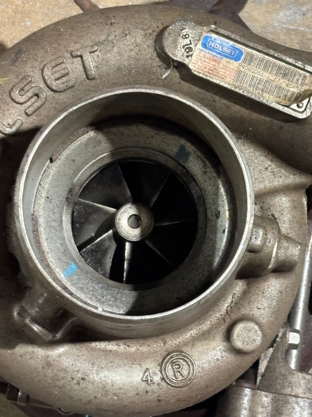 CORE Holset HE400VG HE400VE Turbocharger for Cummins ISL ISC 4090051 4045933