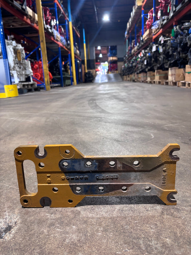 Caterpillar c10 c12 diesel engine bracket 601243