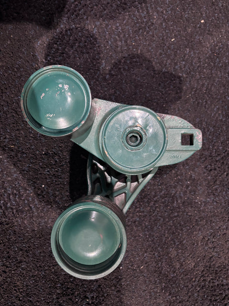 Volvo idler tensioner with pulley 178070 20582558