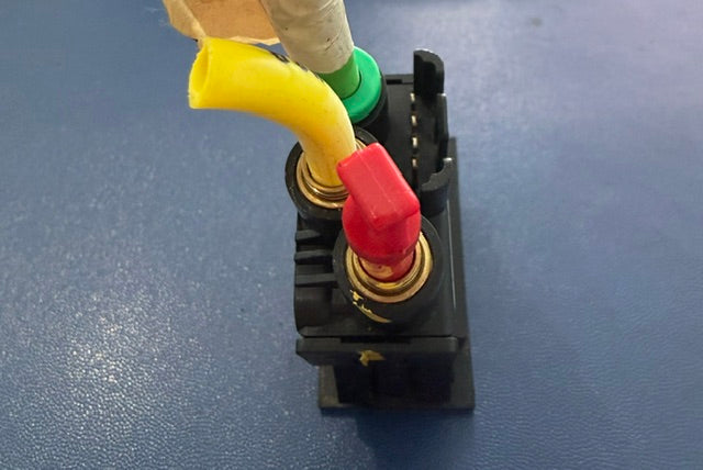 Freightliner Cascadia Air Slide Switch A12-26539-008