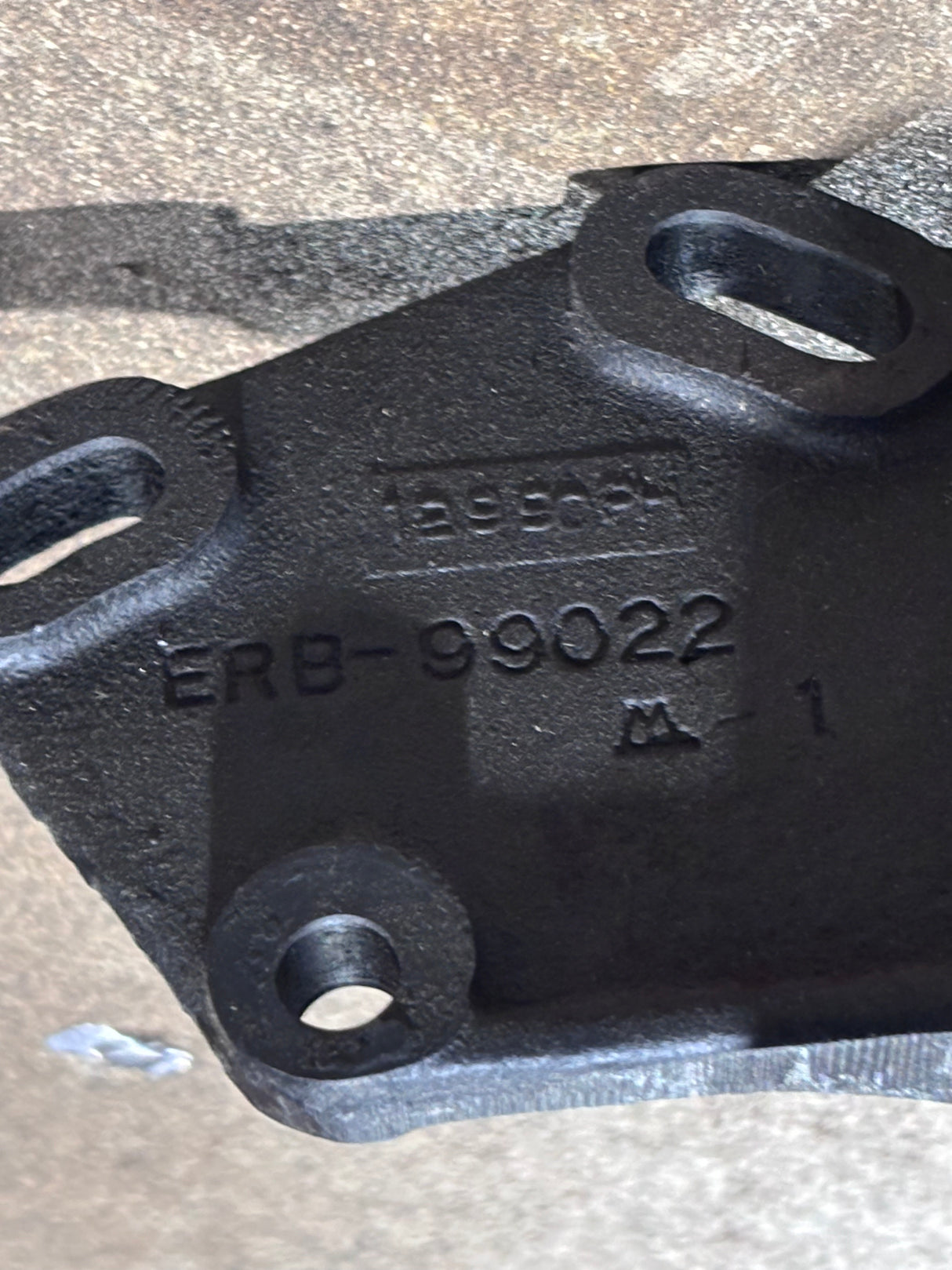 Caterpillar 3208 diesel engine power steering pump erb-99022