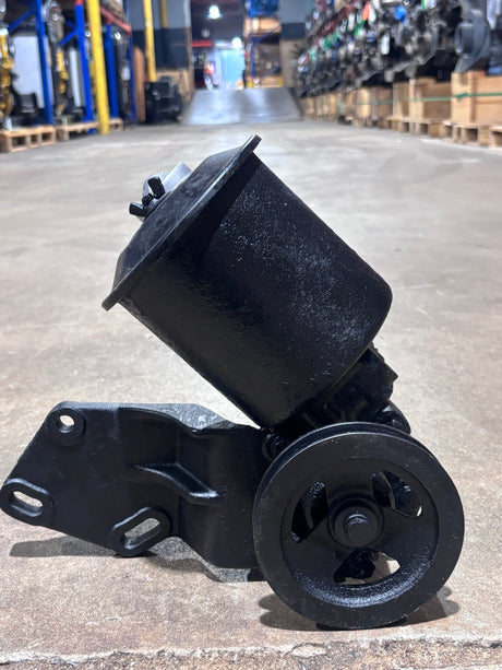 Caterpillar 3208 diesel engine power steering pump erb-99022