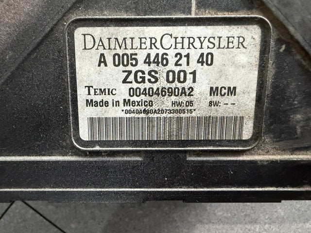 Mercedes Benz OM460LA Engine Control Module ECM ECU A0054462140