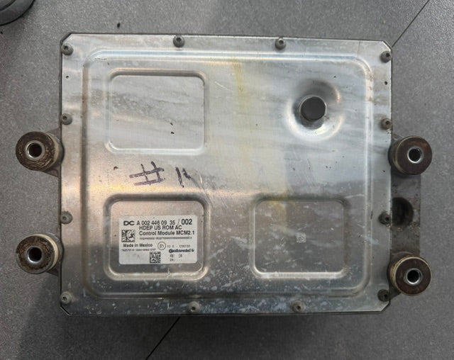 Detroit DD13 OEM Diesel Engine Control Module ECM ECU A0024460935