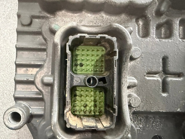 Cummins ISC8.3 CM2250 Engine Control Module ECM ECU 4993120 4993121