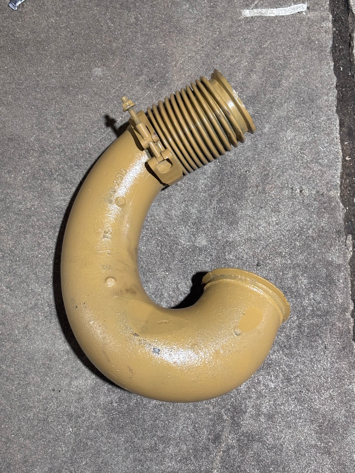 Caterpillar c11 c13 diesel engine air intake elbow 243-2515