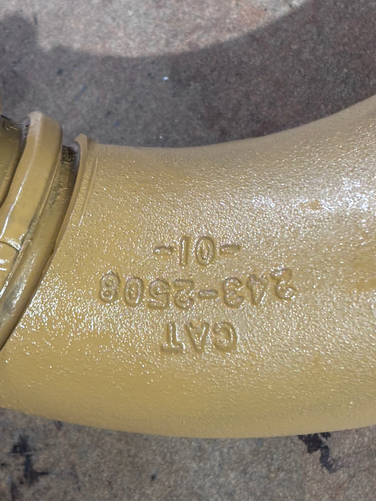 Caterpillar c11 c13 diesel engine air intake elbow 243-2508