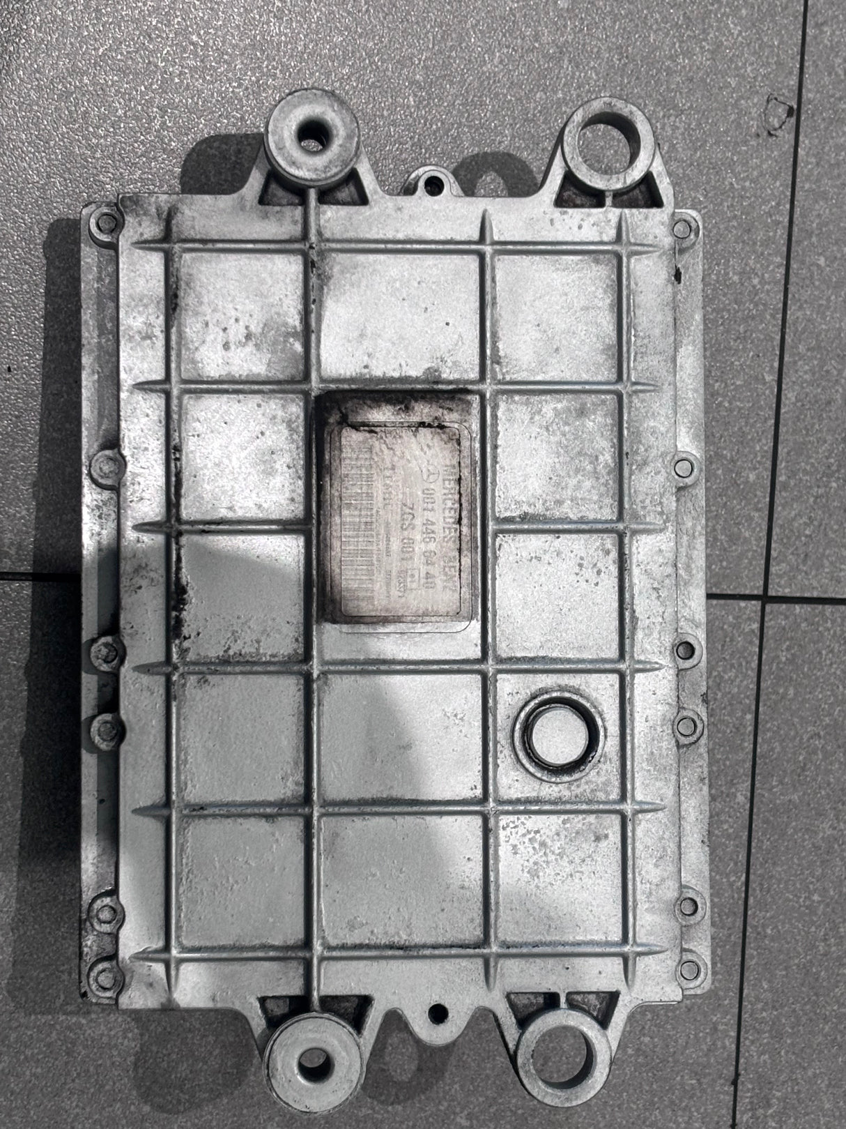 Mercedes benz om460la diesel engine control module ecm ecu 0014466440