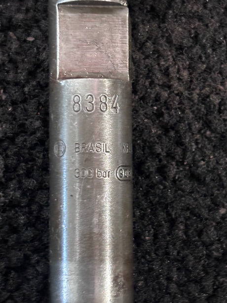 Core bosch fuel injector for cummins 8384