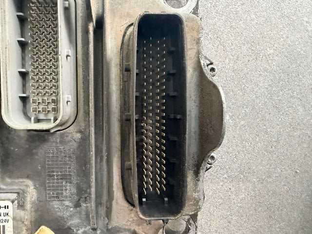 Paccar MX-13 OEM Control Module ECM ECU 1833060 1889041 2109555 1977245
