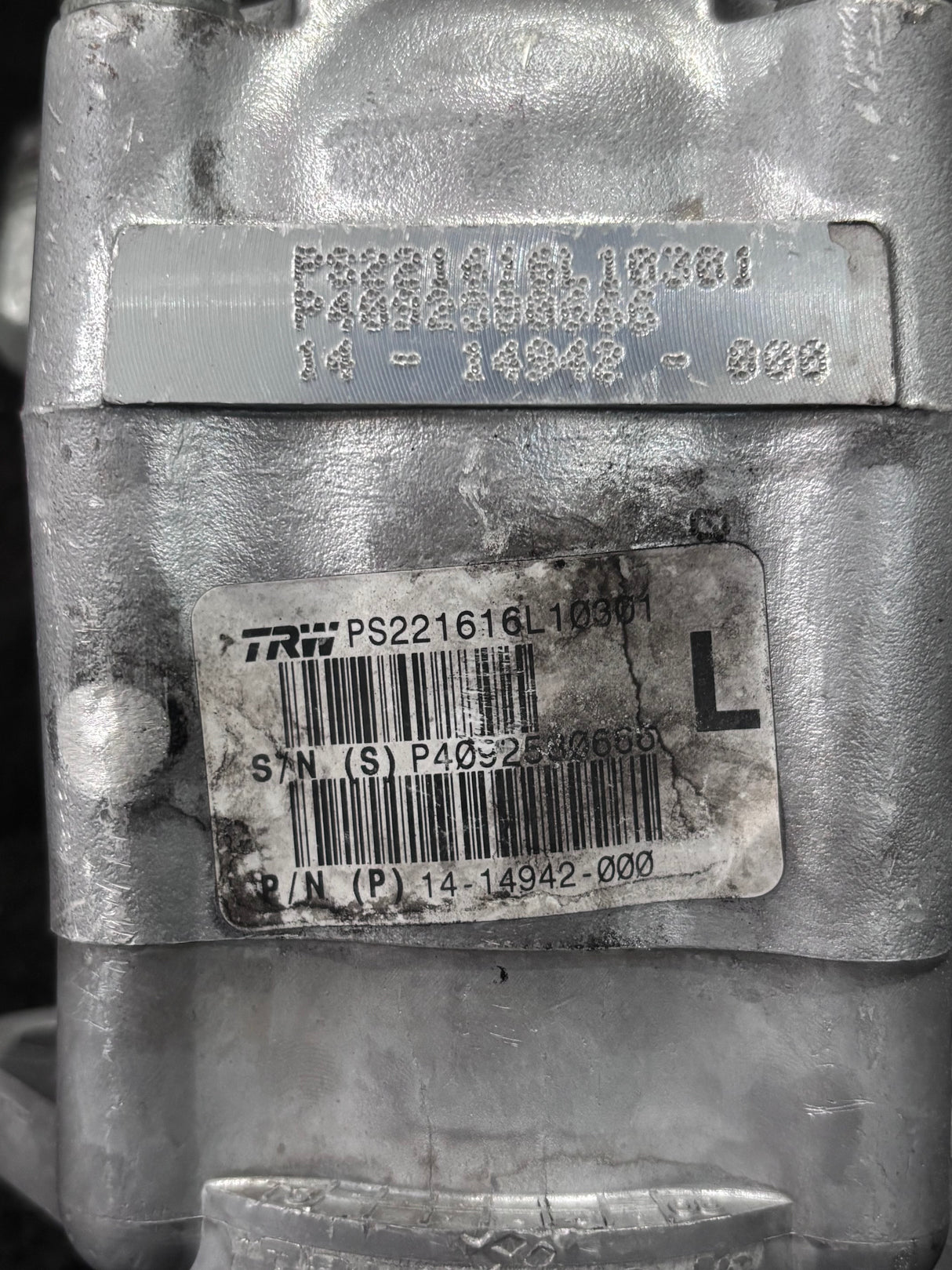 TRW Power Steering Pump 14-14942-000 PS221616L10301 P4092580666