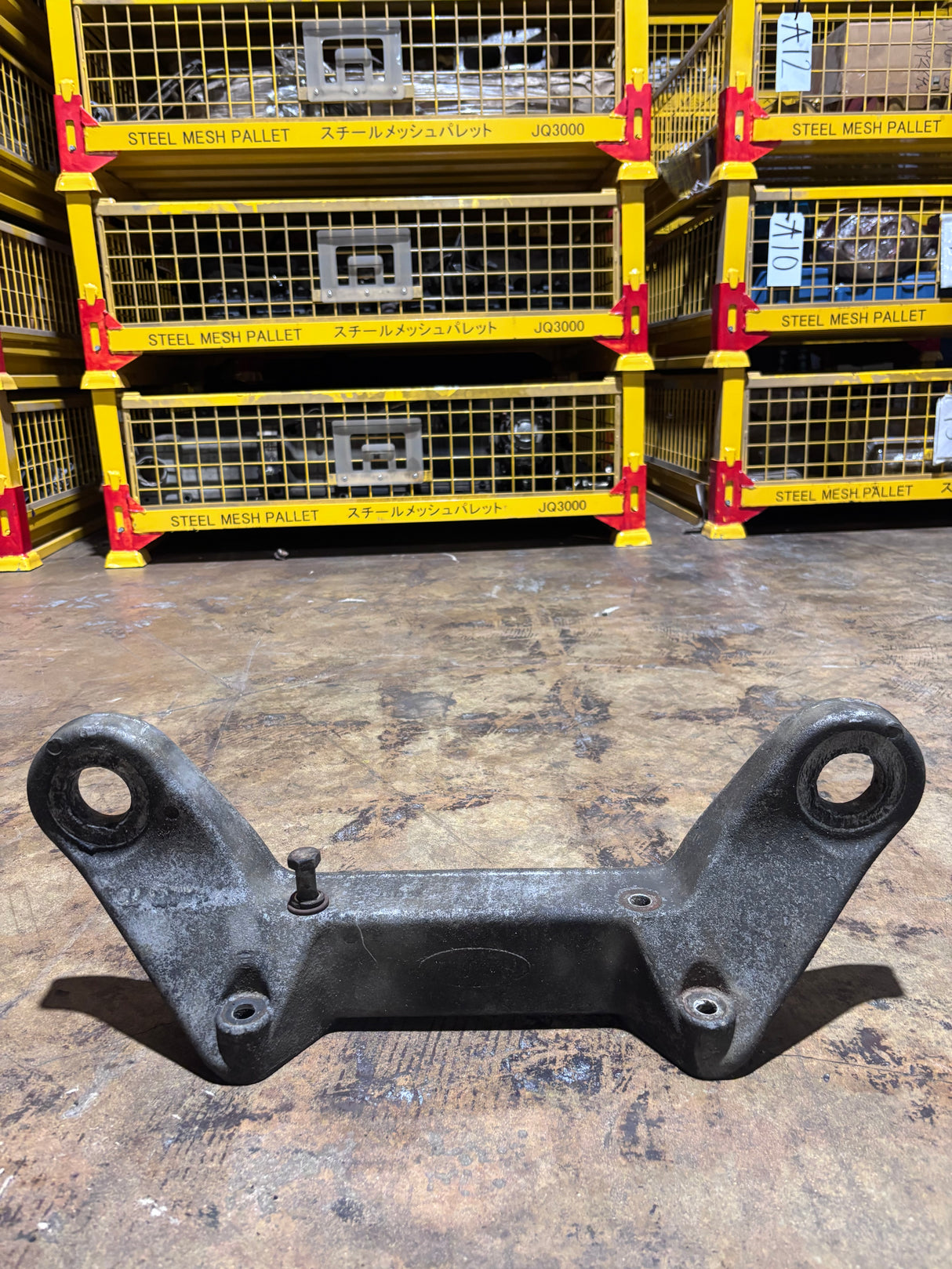 Peterbilt Motor Mount F85-6024 10009898