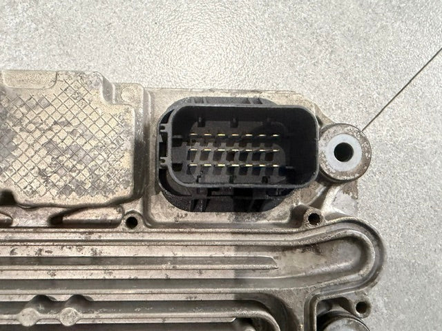 Detroit DD15 OEM Diesel Engine Control Module ECM ECU A0014465835