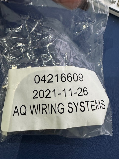 Deutz OEM Diesel Engine Plug In Connector 04216609