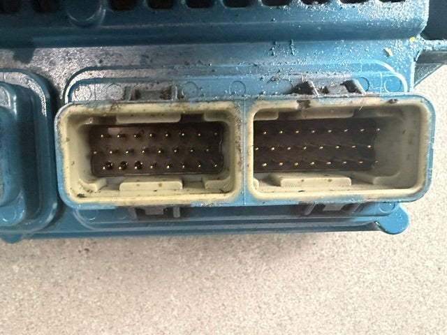 International DT466E OEM Control Module ECM 1842443C96 1839368C1  1845117C5