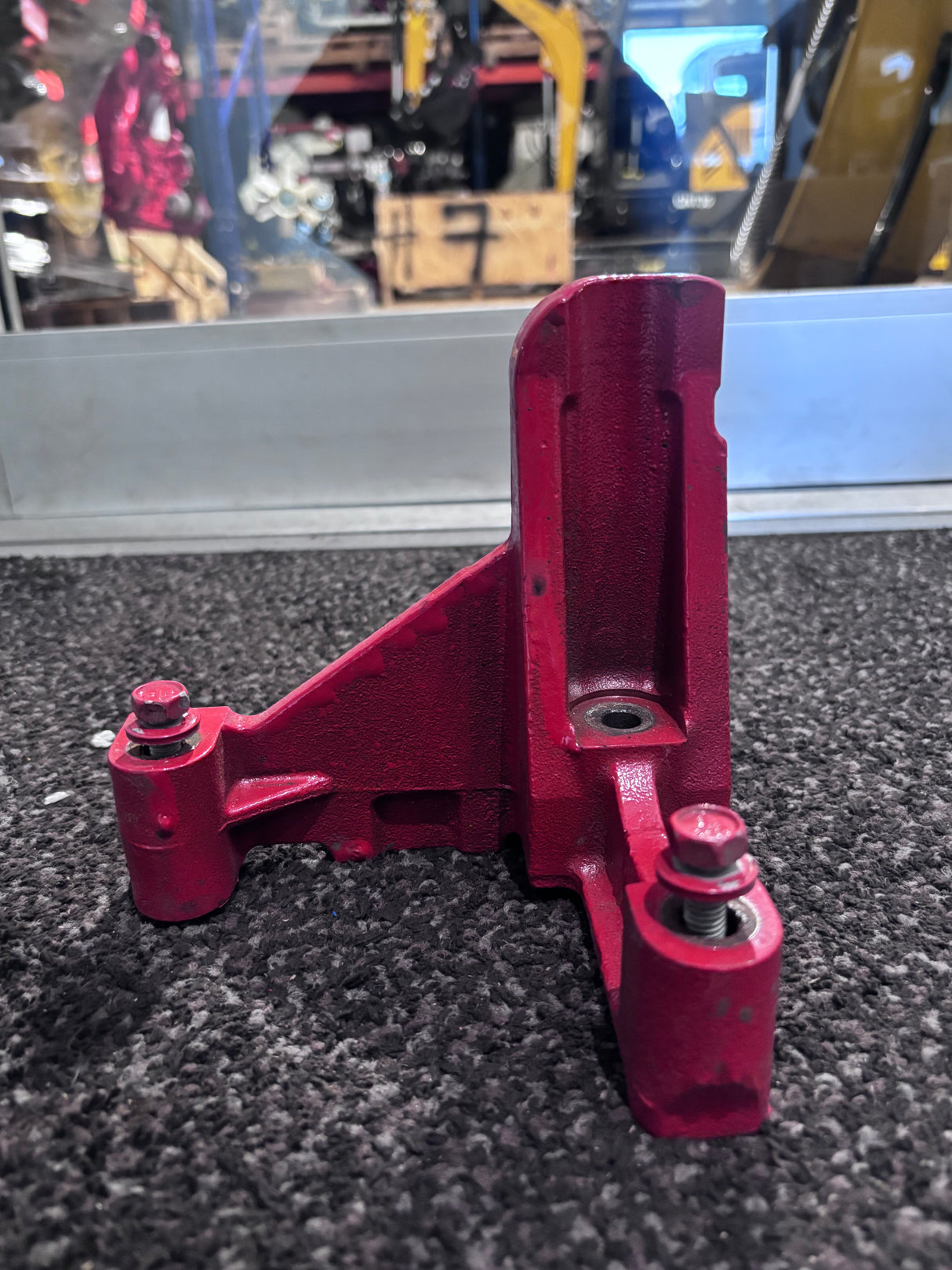 Cummins ISB6.7L Exhaust Gas Recirculation Valve Support 4993632