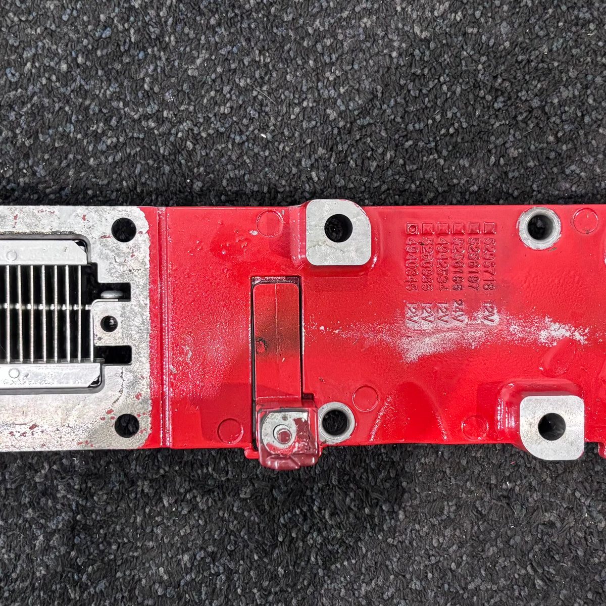 Cummins ISB QSB6.7L Diesel Engine Intake Manifold Cover 4940345 533550 ...