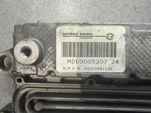 Detroit DD8 OEM Diesel Engine Control Module ECM ECU A0024461535/002