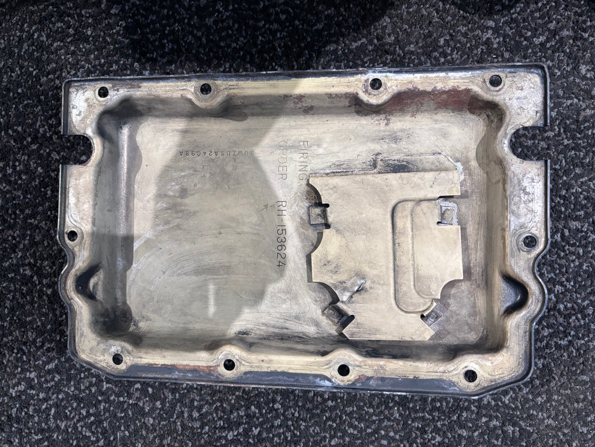 Cummins N14 Engine Rocker Lever Cover 3075024