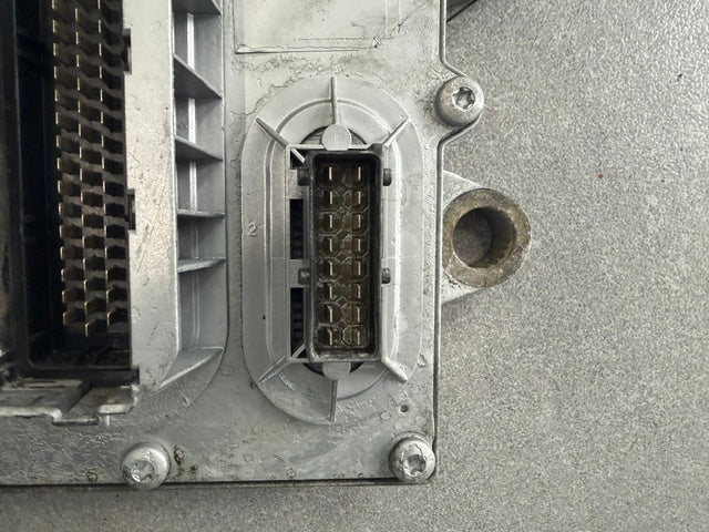Mercedes Benz OM460LA OEM Diesel Engine Control Module ECM ECU 0014466440