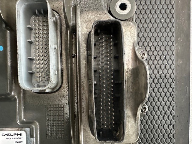 Paccar MX-13 OEM Diesel Engine Control Module ECM ECU 2037394 2298833 2160700 2295122