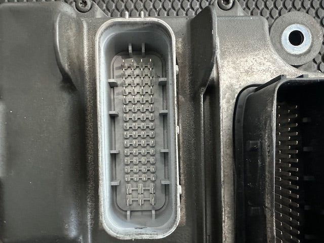 Paccar MX-13 OEM Diesel Engine Control Module ECM ECM 1889041 1833060 2109555 1977245