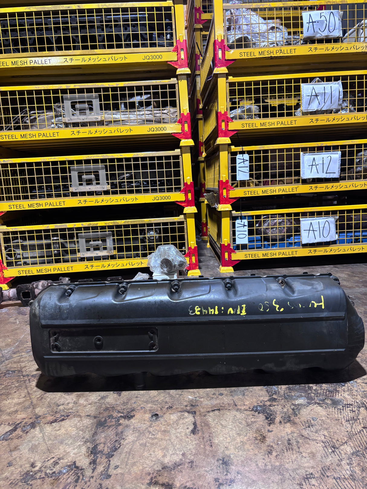 Paccar MX-13 Diesel Engine Valve Cover 1885471