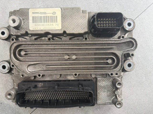 Detroit DD15 OEM Diesel Engine Control Module ECM ECU A0024464035