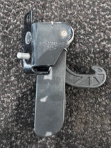Freightliner Cascadia Front Right Hood Latch Lever Lock 17-20938-001