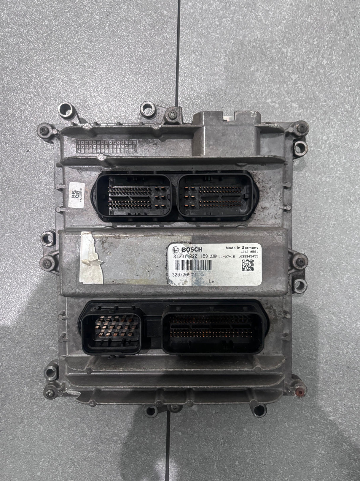 International Maxxforce Engine Control Module ECM ECU 3007009C2 0281020159