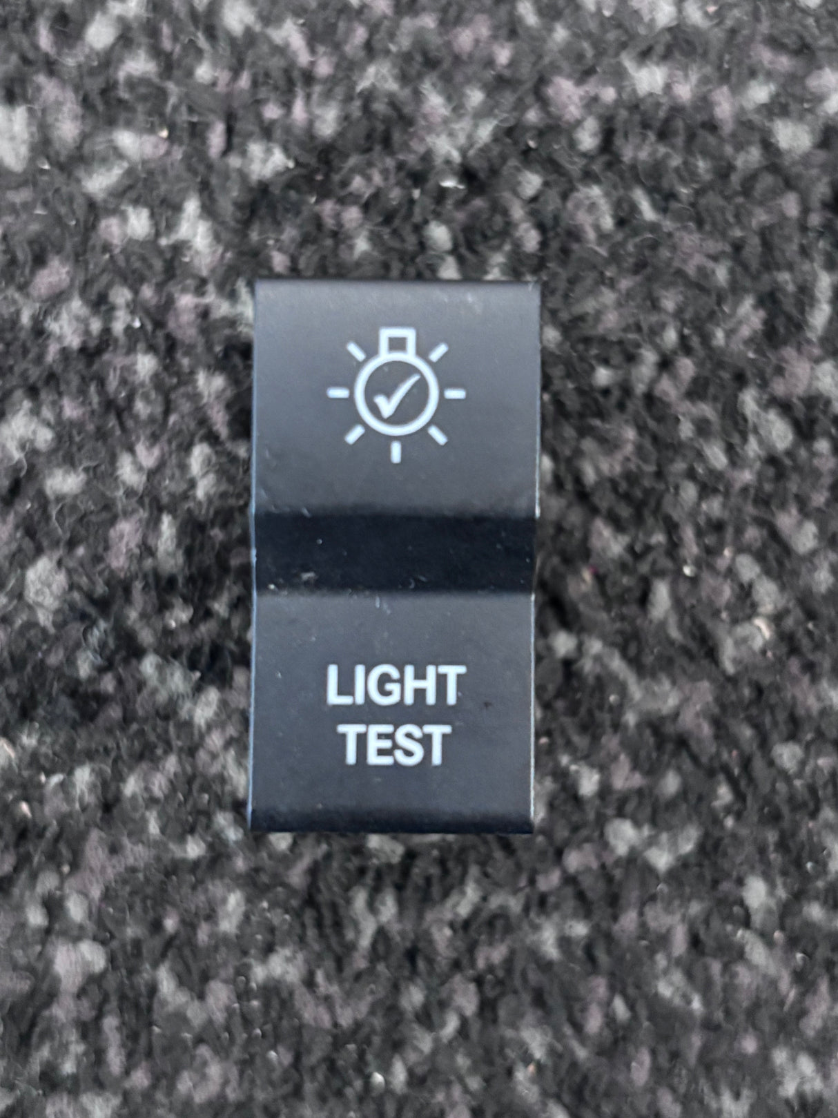Freightliner Modular Switch Field, Multiplex, Light Test A06-90128-029