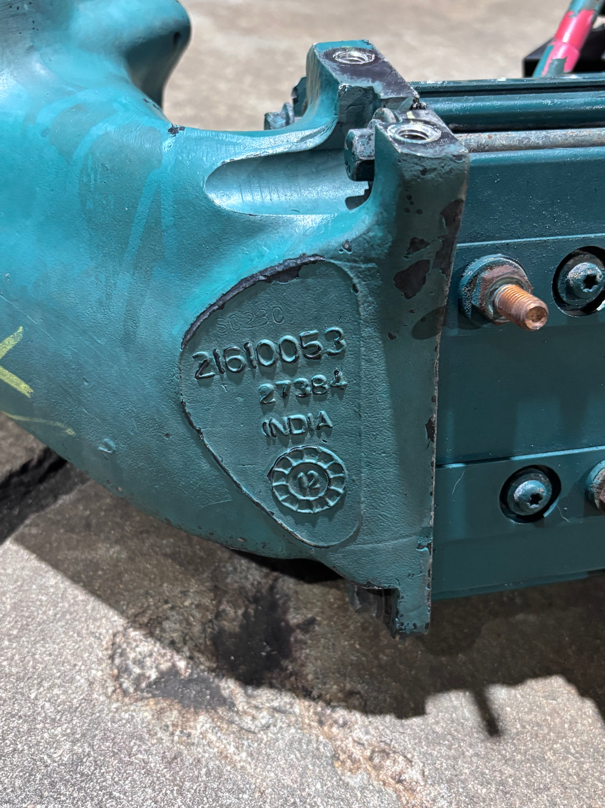 Volvo D13 Mack MP8 Diesel Engine Intake Manifold 21512860 21610053