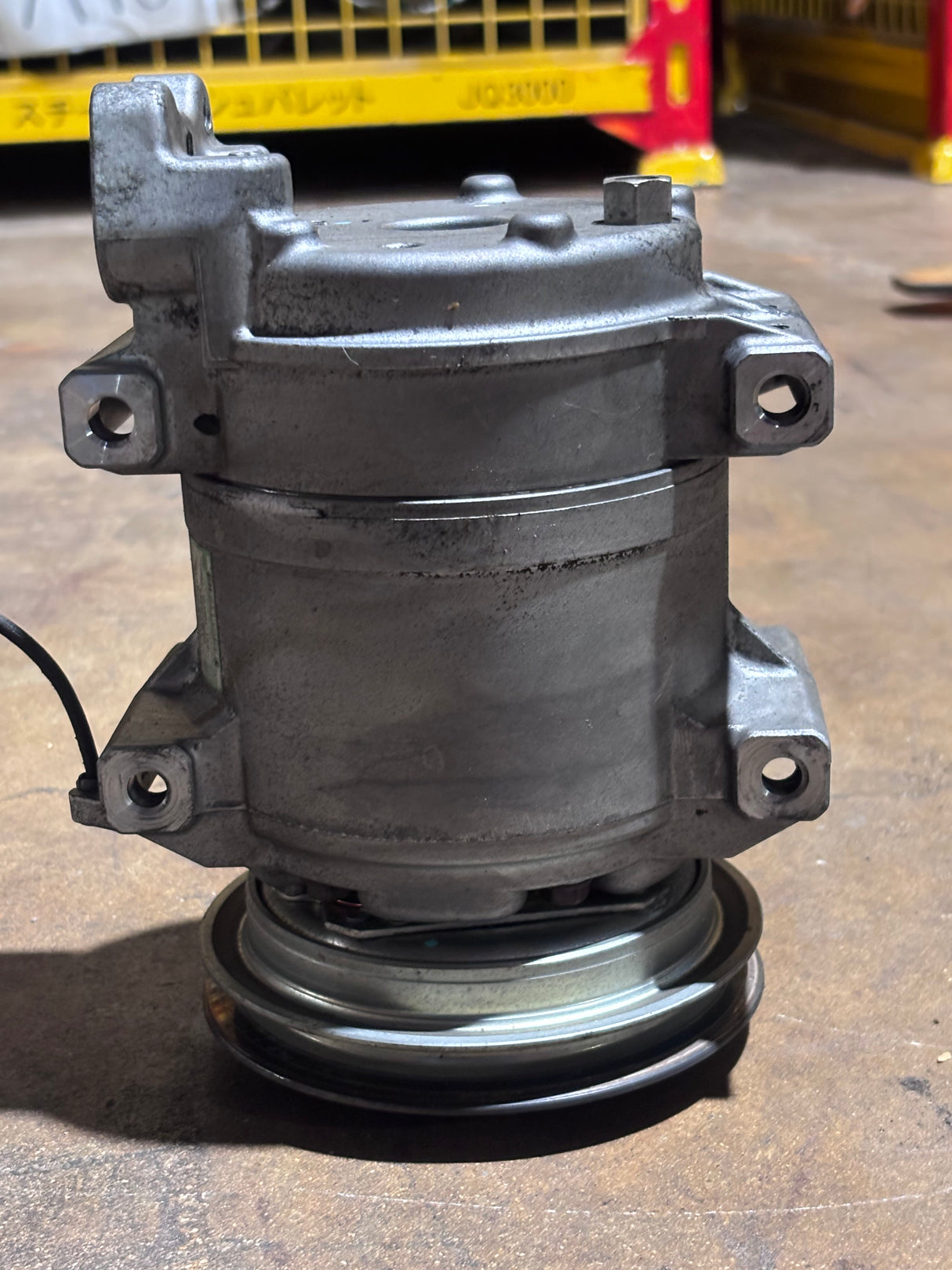 Valeo DKS-15D A/C Compressor for Isuzu NQR NRR NPR Truck 8982861980