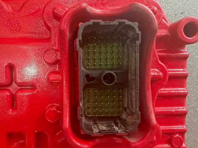 Cummins ISX15 OEM Engine Control Module ECM ECU 4993120 4993121 CM2250