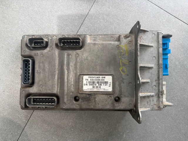 Freightliner Bulkhead Module BHM Cab Control Module CECU A66-03086-000