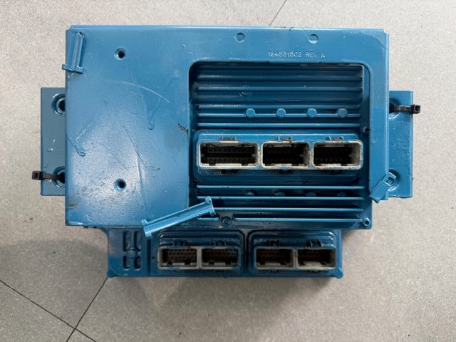 International DT466E Diesel Engine Control Module ECM 1839368C1 1842443C96 1845117C5