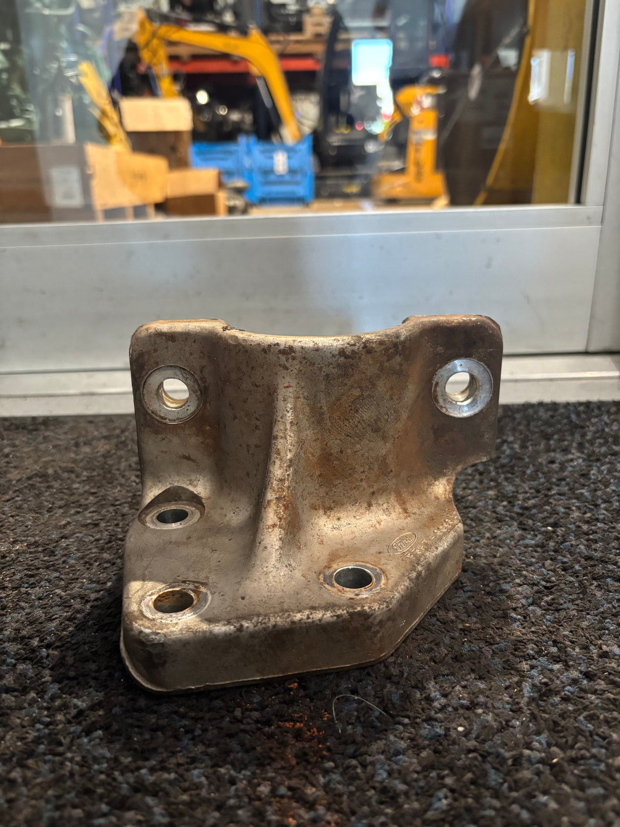 Ford Engine Motor Mount F3HT-6096BB