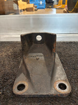 Freightliner Kenworth Engine Mount off Cummins ISM 01-23728-001