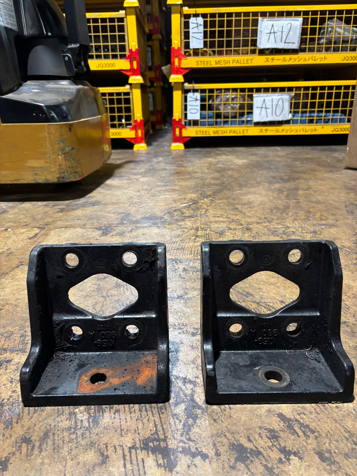 Caterpillar OEM Rear Motor Mount K159-960A